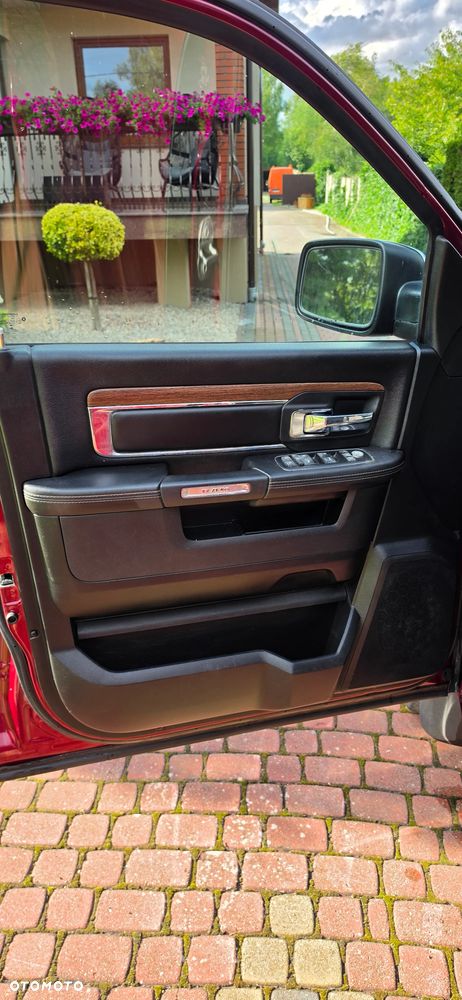 RAM 1500 Crew Cab Laramie - 21