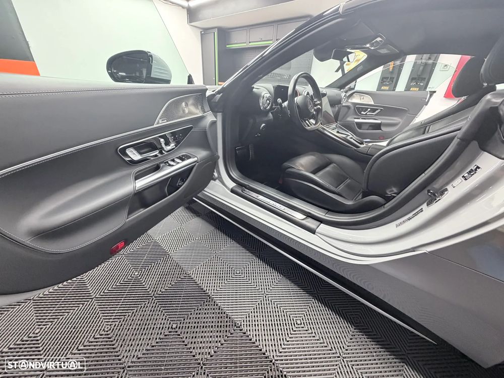 Mercedes-Benz SL 43 AMG Standard - 10