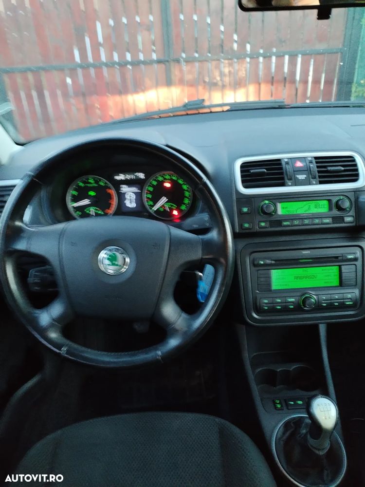 Skoda Fabia 1.4 Sport - 5