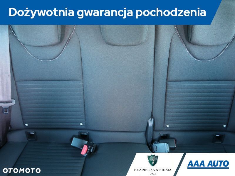 Renault Clio - 11