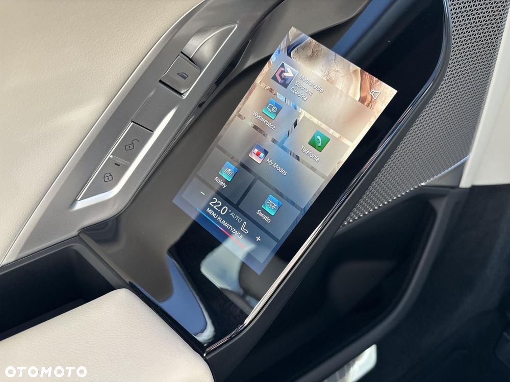 BMW Seria 7 - 16