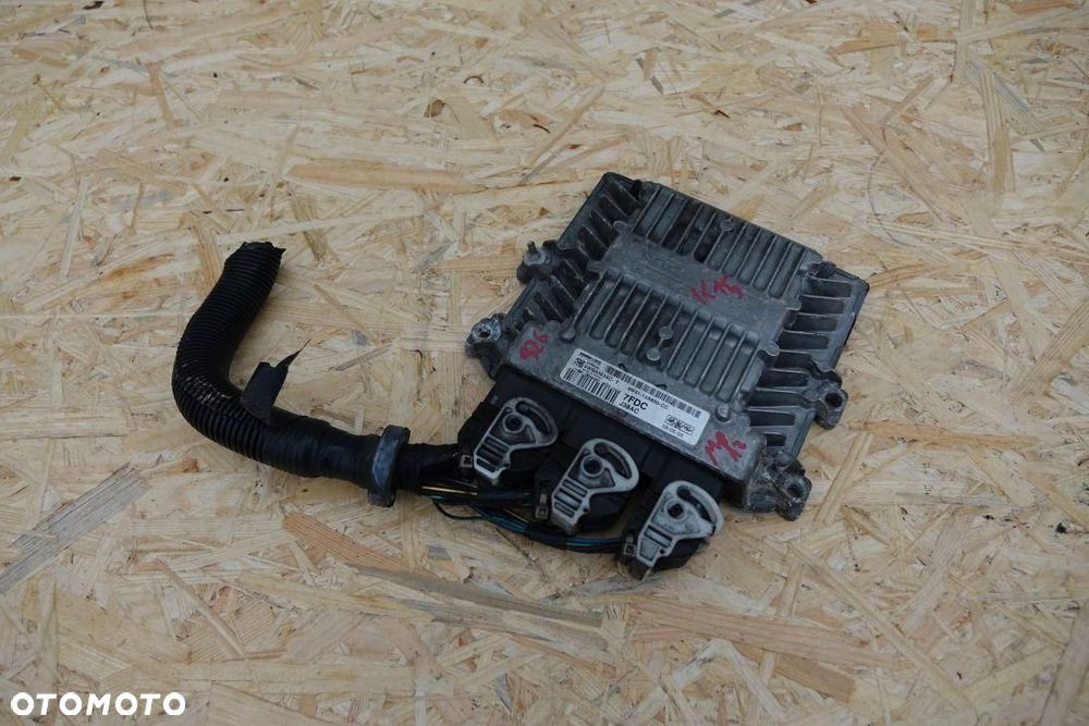 STEROWNIK SILNIKA ECU KOMPUTER FORD FOCUS II MK2 2.0 TDC  8M51-12A650-CC