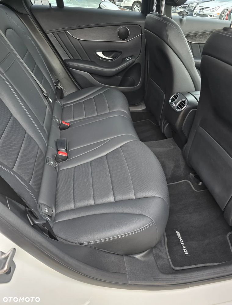 Mercedes-Benz GLC 300 d 4-Matic - 18