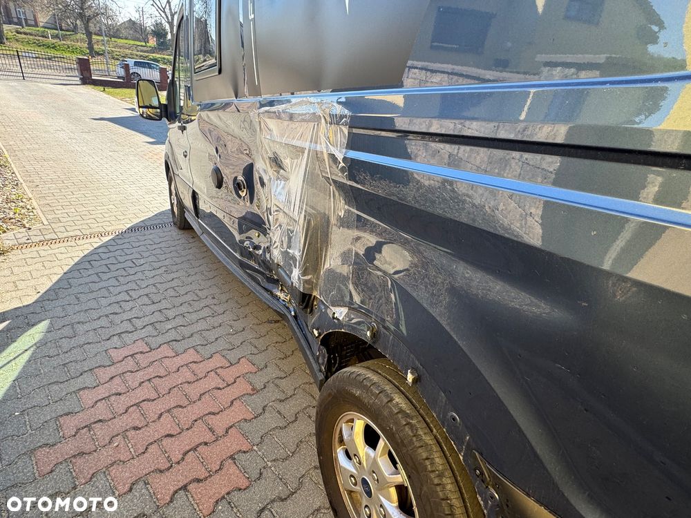 Ford Transit - 9