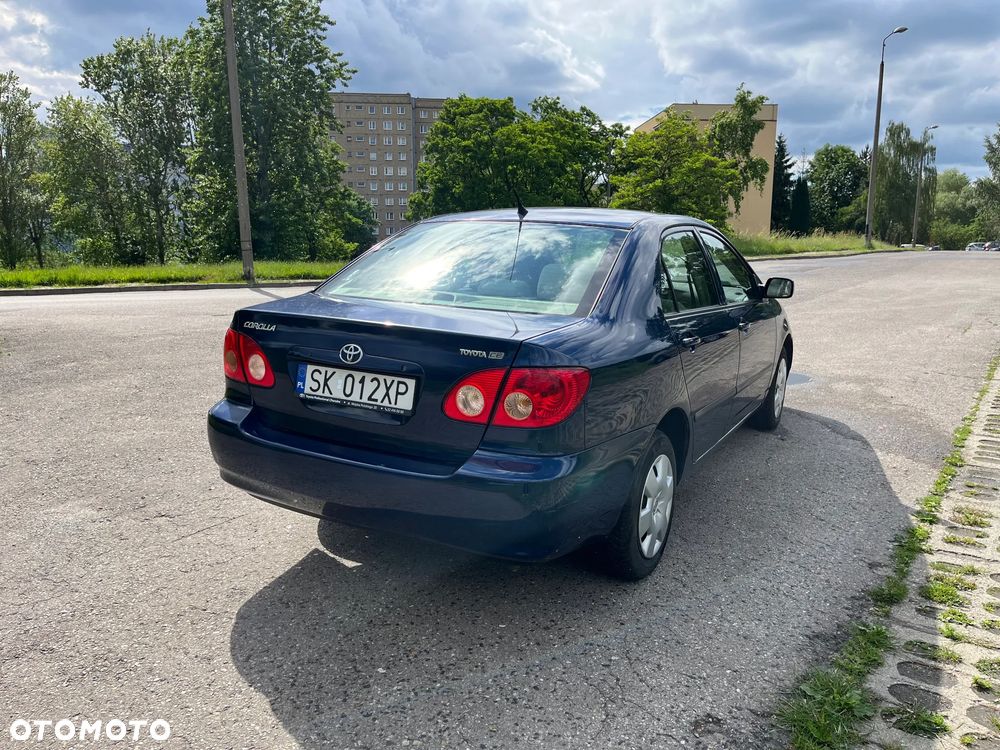 Toyota Corolla - 6
