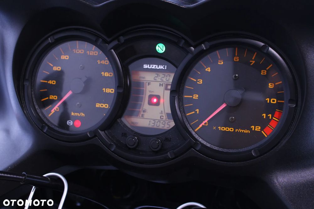 Suzuki DL - 8