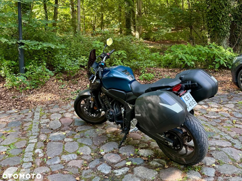 Honda CB - 2