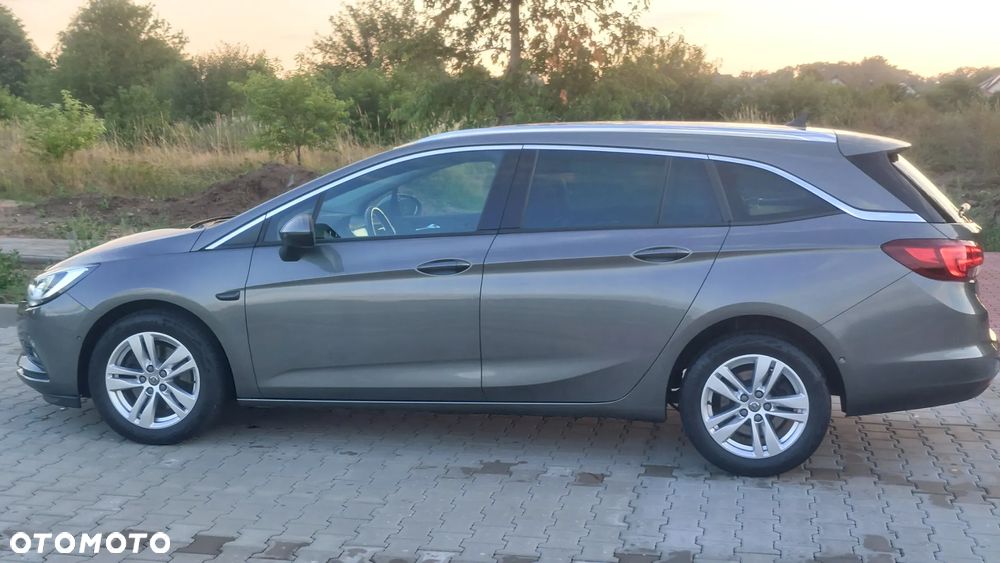 Opel Astra 1.6 D Start/Stop Sports Tourer Innovation - 18
