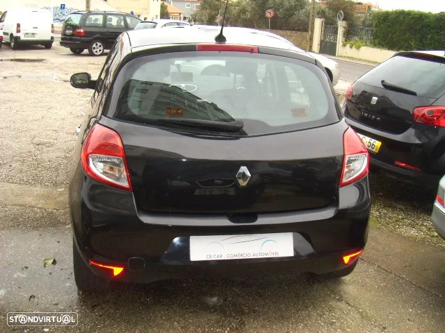 Renault Clio 1.2 16V Dynamique Luxe - 26