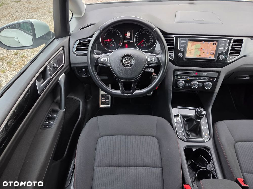 Volkswagen Golf 2.0 TDI Sound - 12