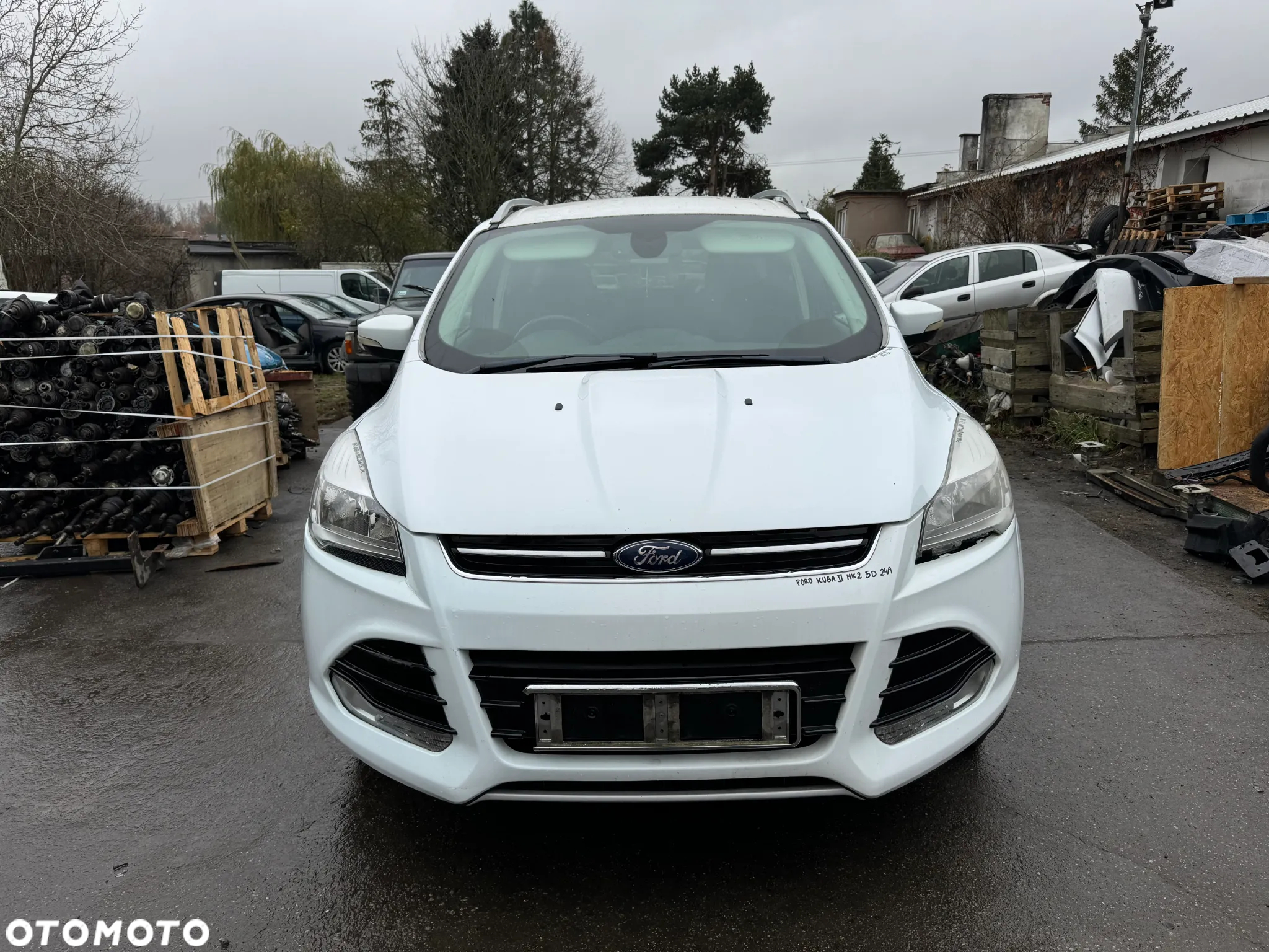 FORD KUGA MK2 II 2014 140KM 2.0 DIESEL FROZEN WHITE 5D NA CZĘŚCI - 2