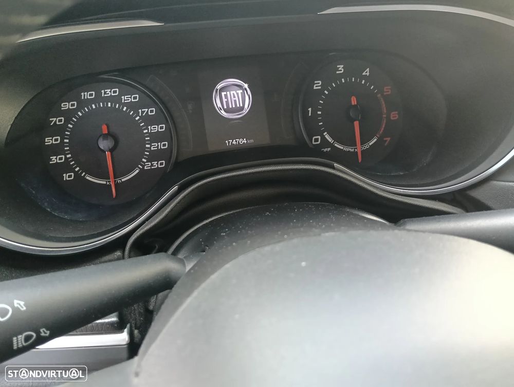 Fiat Tipo Station Wagon 1.3 M-Jet Lounge Tech J17 - 22
