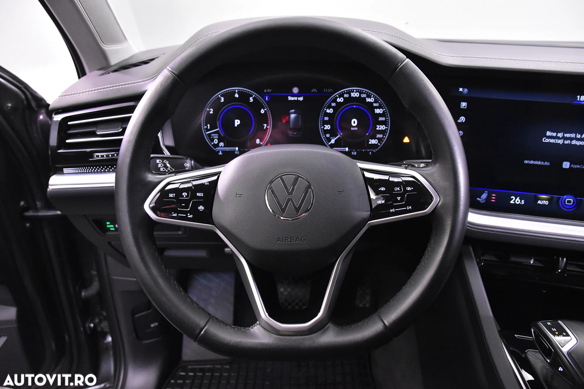 Volkswagen Touareg - 16