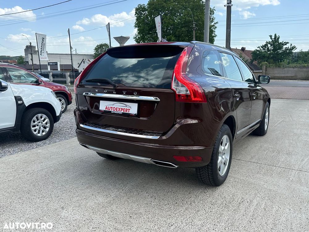 Volvo XC 60 - 4