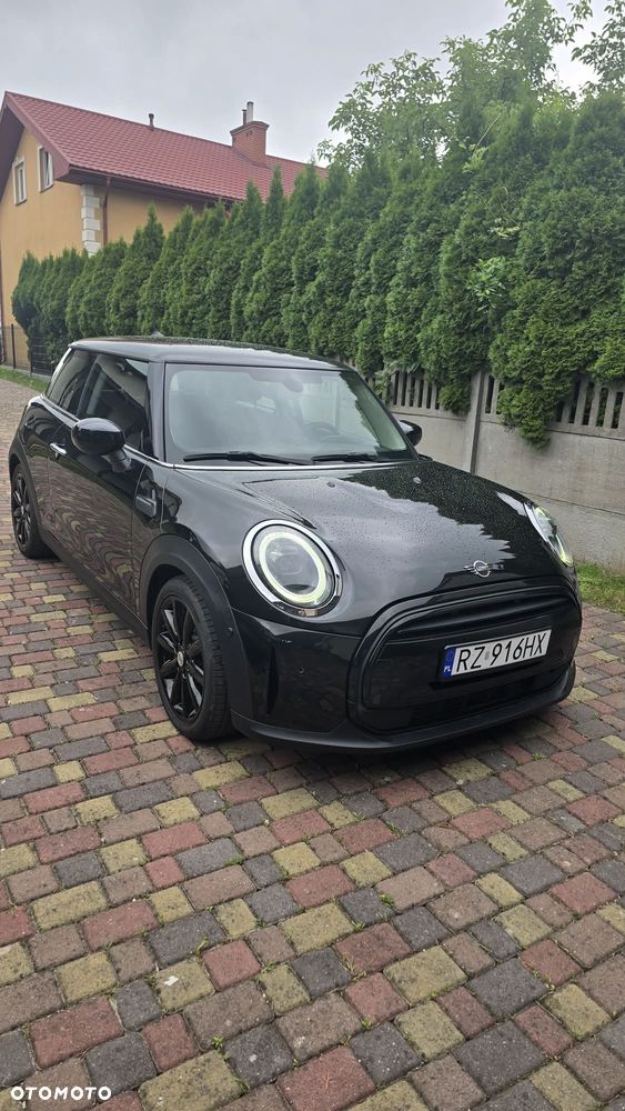 MINI Cooper Standard - 1