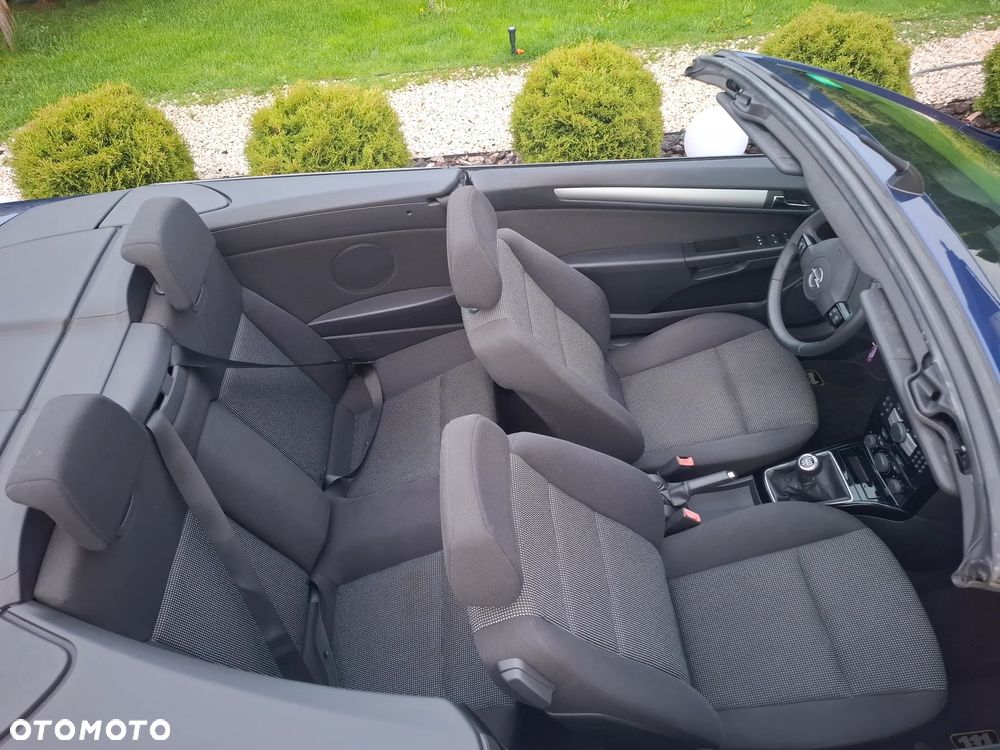 Opel Astra 1.8 Edition 111 Jahre - 31