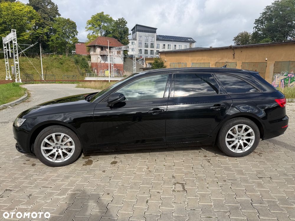 Audi A4 Avant 2.0 TDI S tronic - 6