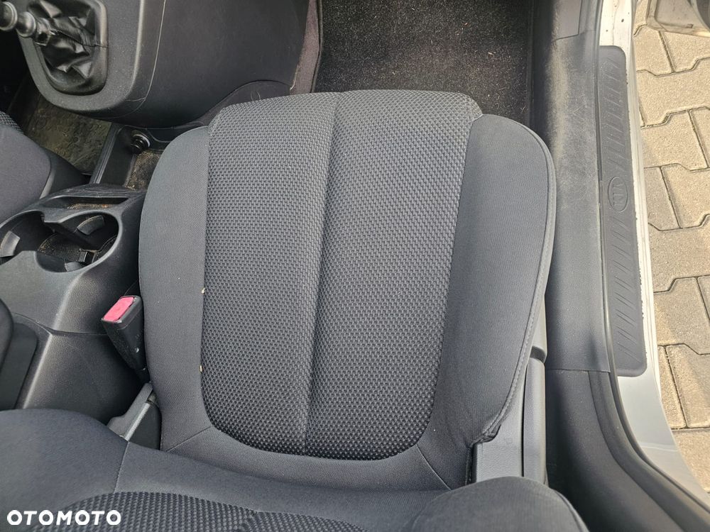 Kia Carens 2.0 CRDi Freedom 7os - 19