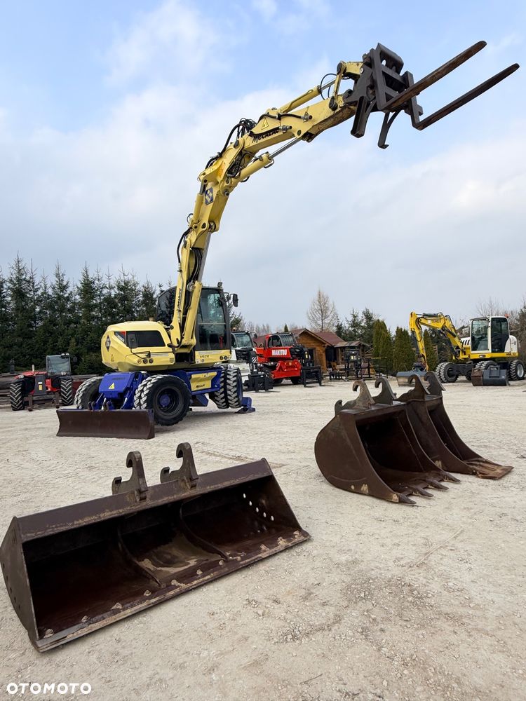 Mecalac Koparka 14 ton MECALAC 15 MWR koparko-ładowarka 3 łyżki widły 1 wł Centr.smarowanie Opony na BLIŹNIAKU 80%Camso ładowarka 714 12MTX 4x4 skrętne KLIMA kabina Premium silnik 146KM DEUTZ szybka 35km/h - 28