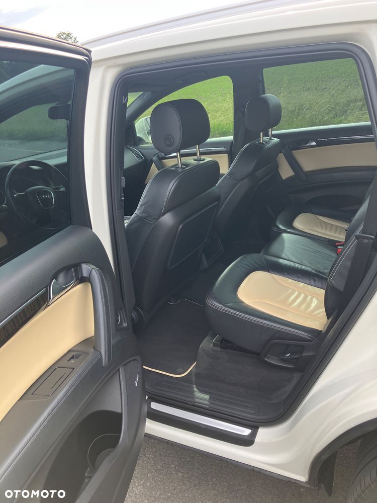 Audi Q7 3.0 TDI DPF quattro tiptronic - 11