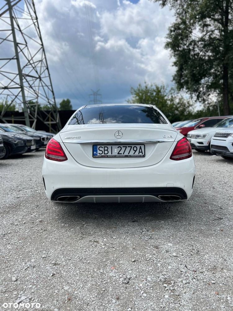Mercedes-Benz Klasa C AMG 43 4Matic 9G-TRONIC - 10