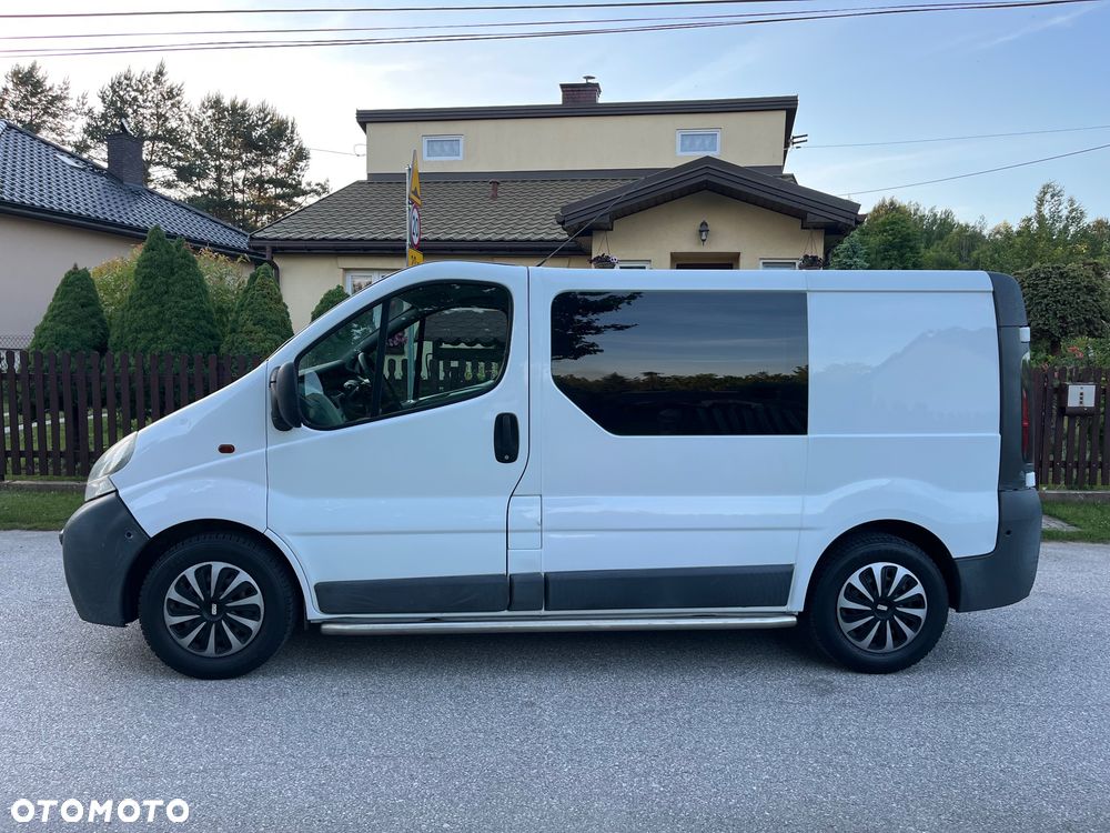 Renault TRAFIC - 13
