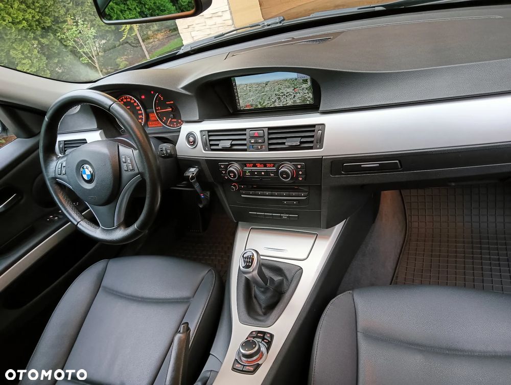 BMW Seria 3 - 11
