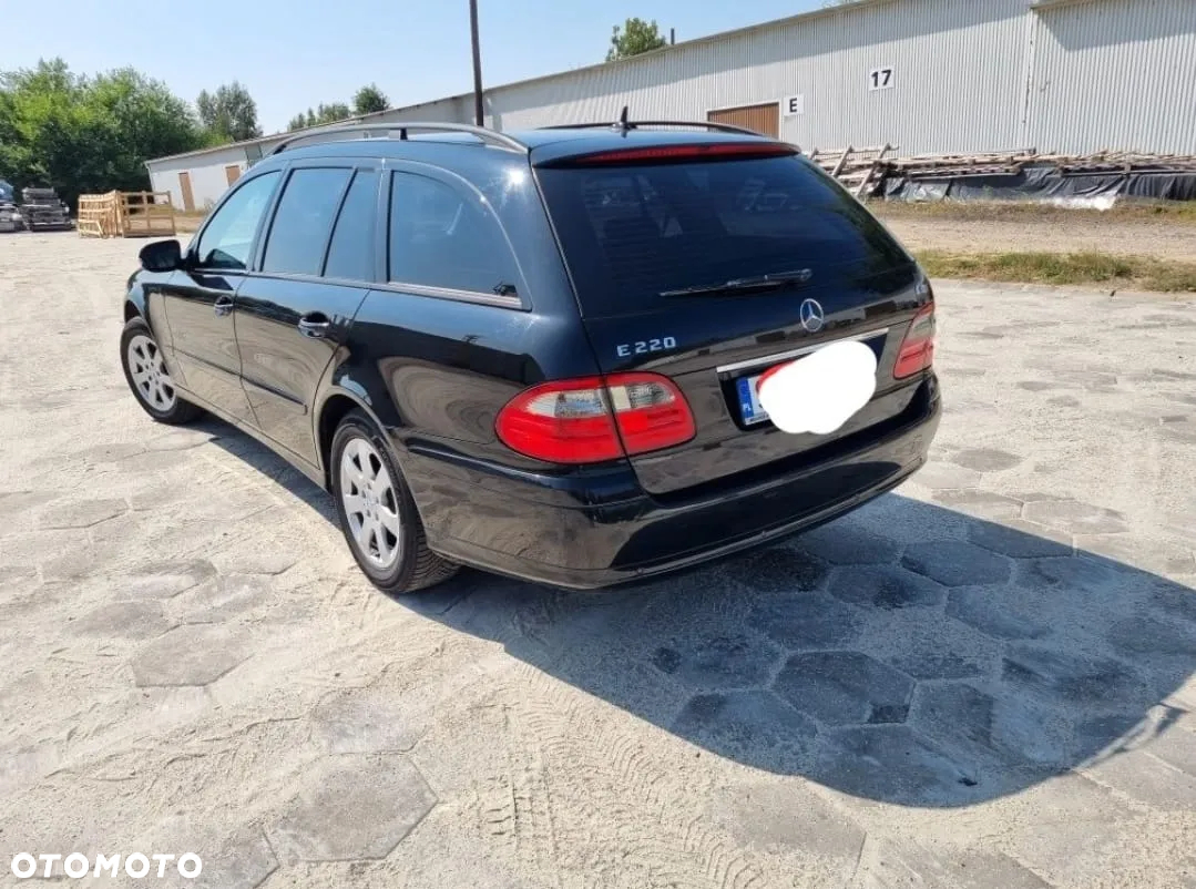 Mercedes-Benz Klasa E 220 T CDI Classic - 2