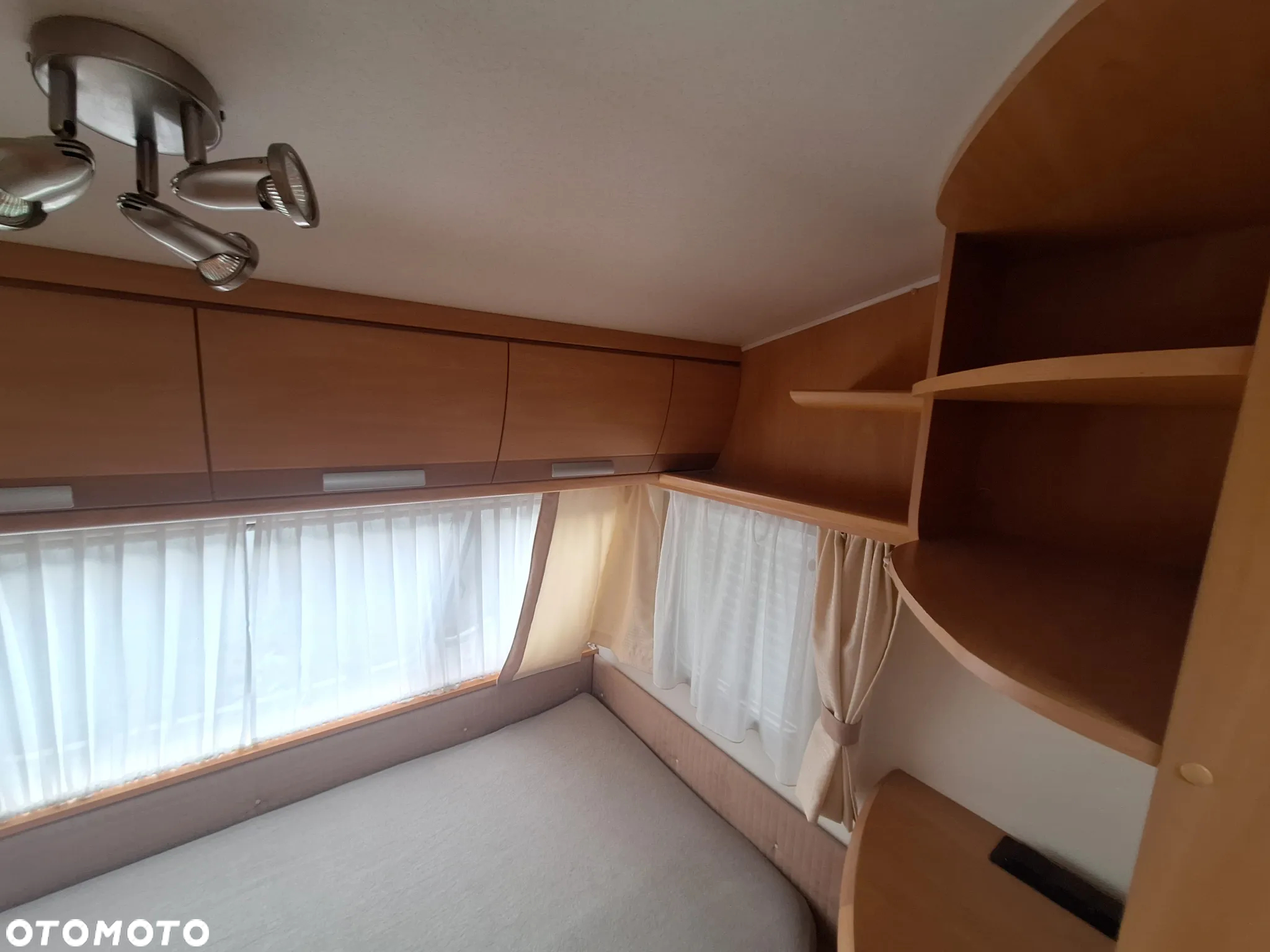 Chateau 430 Calista Mover - 21