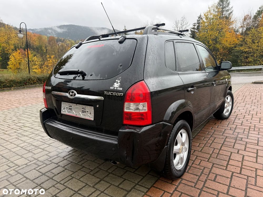 Hyundai Tucson 2.0 2WD GLS - 5