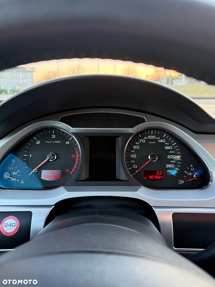 Audi A6 Avant 2.7 TDI Quattro Tiptr - 13