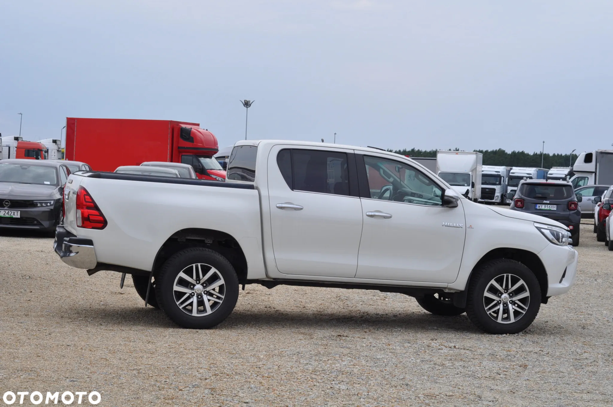 Toyota Hilux 2.4 D-4D Double Cab SR5 4x4 - 7