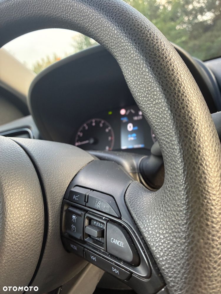 Toyota Yaris 1.0 Active - 10