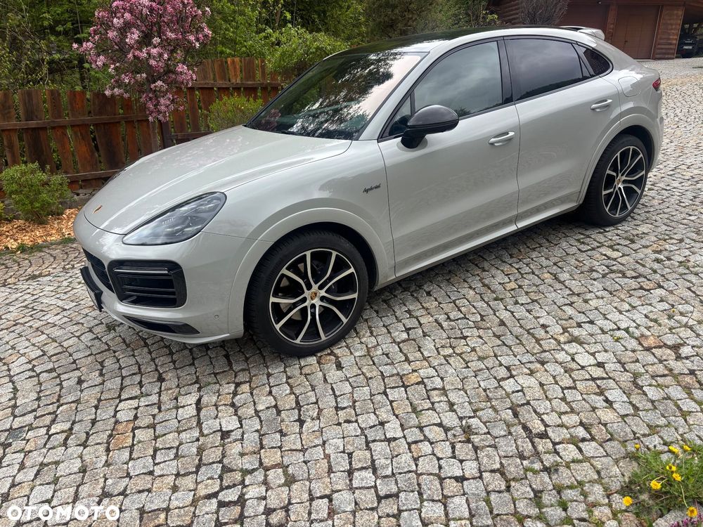 Porsche Cayenne Platinum Edition - 2