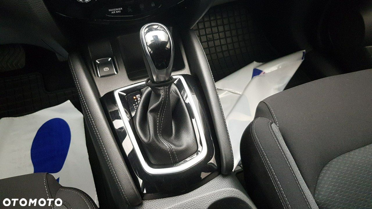 Nissan Qashqai - 30