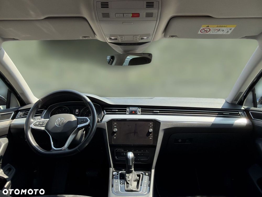 Volkswagen Passat 1.5 TSI EVO Elegance DSG - 40