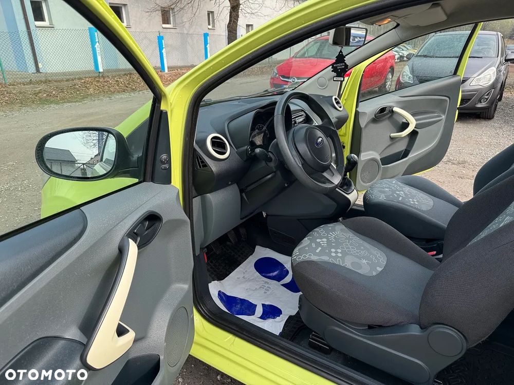 Ford KA - 16