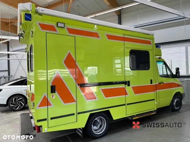 Mercedes-Benz Sprinter 416 - 8