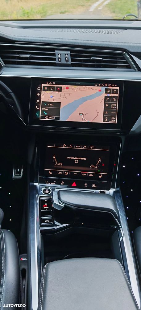 Audi Q8 Sportback e-tron 55 quattro Advanced - 25