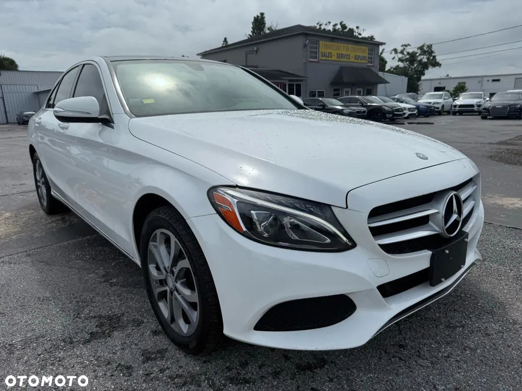 Mercedes-Benz Klasa C - 2