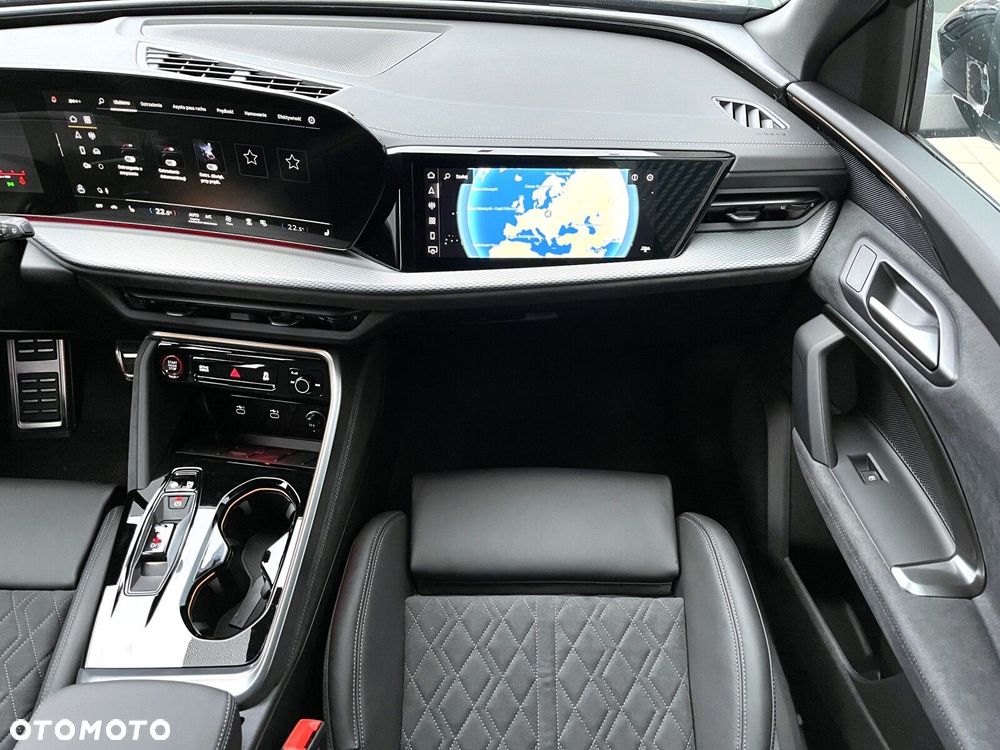 Audi Q5 Sportback - 16