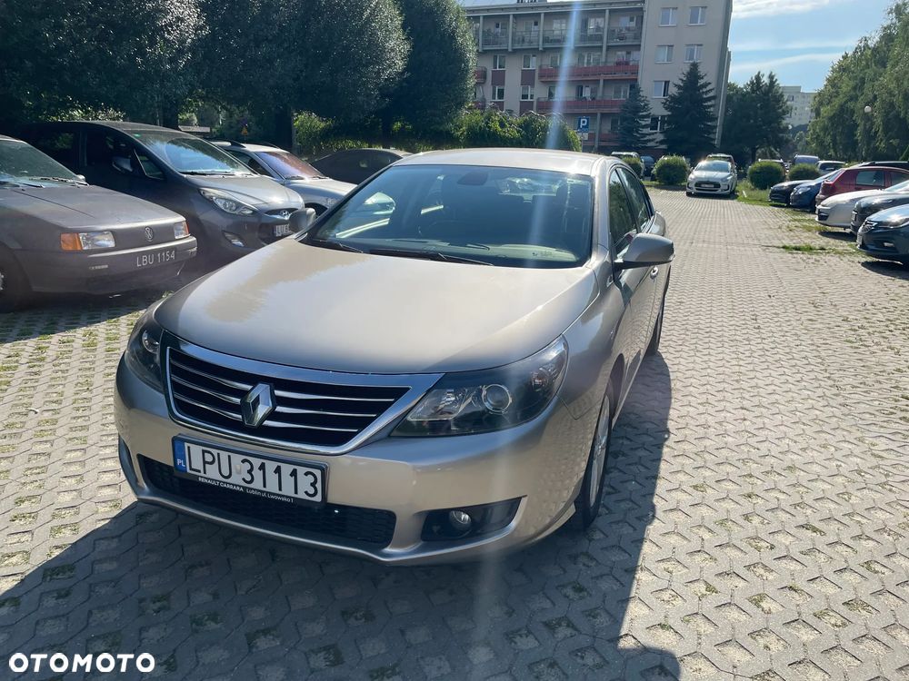Renault Latitude - 1