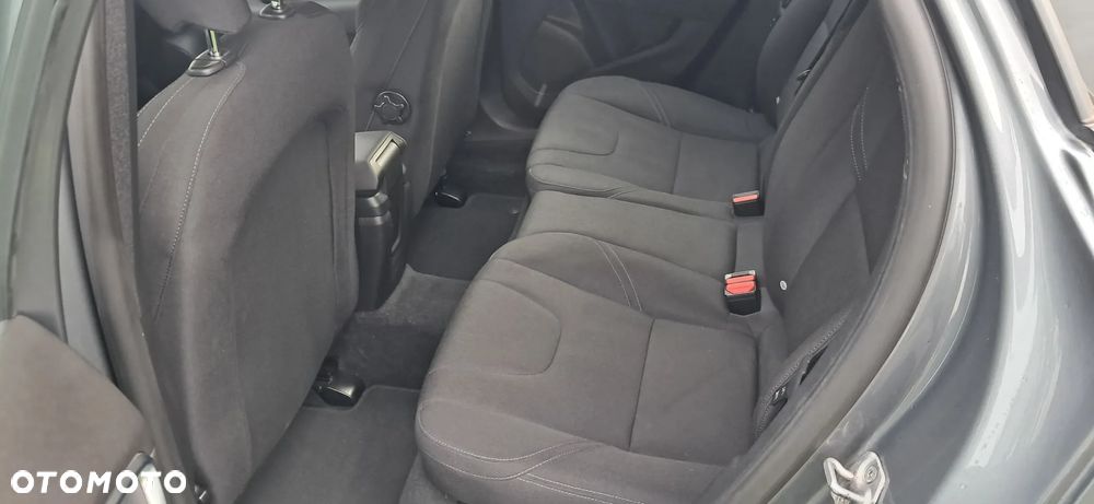Volvo V40 - 12
