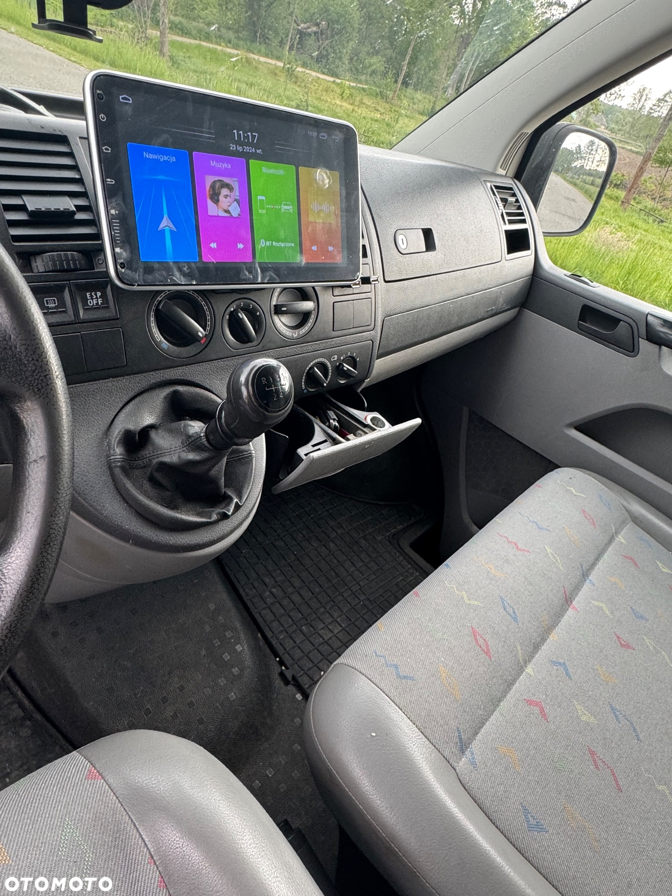 Volkswagen Transporter T5 TDI L2 - 6