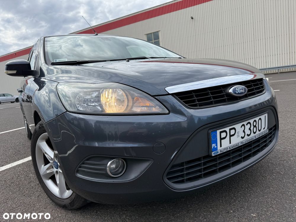 Ford Focus 1.6 Trend - 8