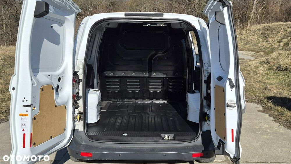 Ford Transit Courier - 7