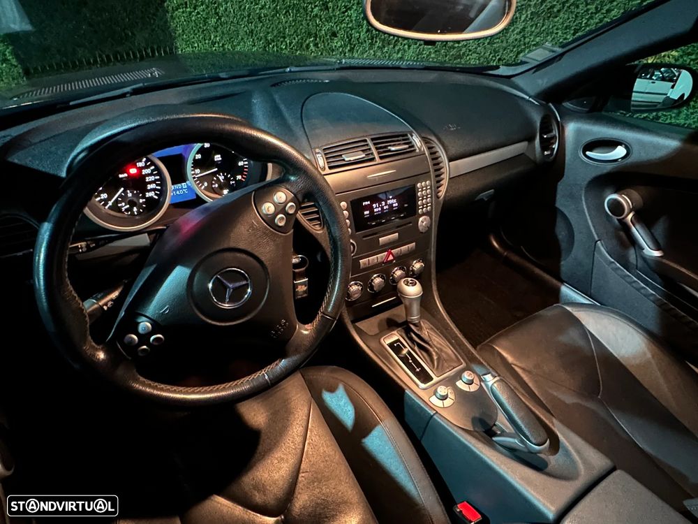 Mercedes-Benz SLK 200 - 23