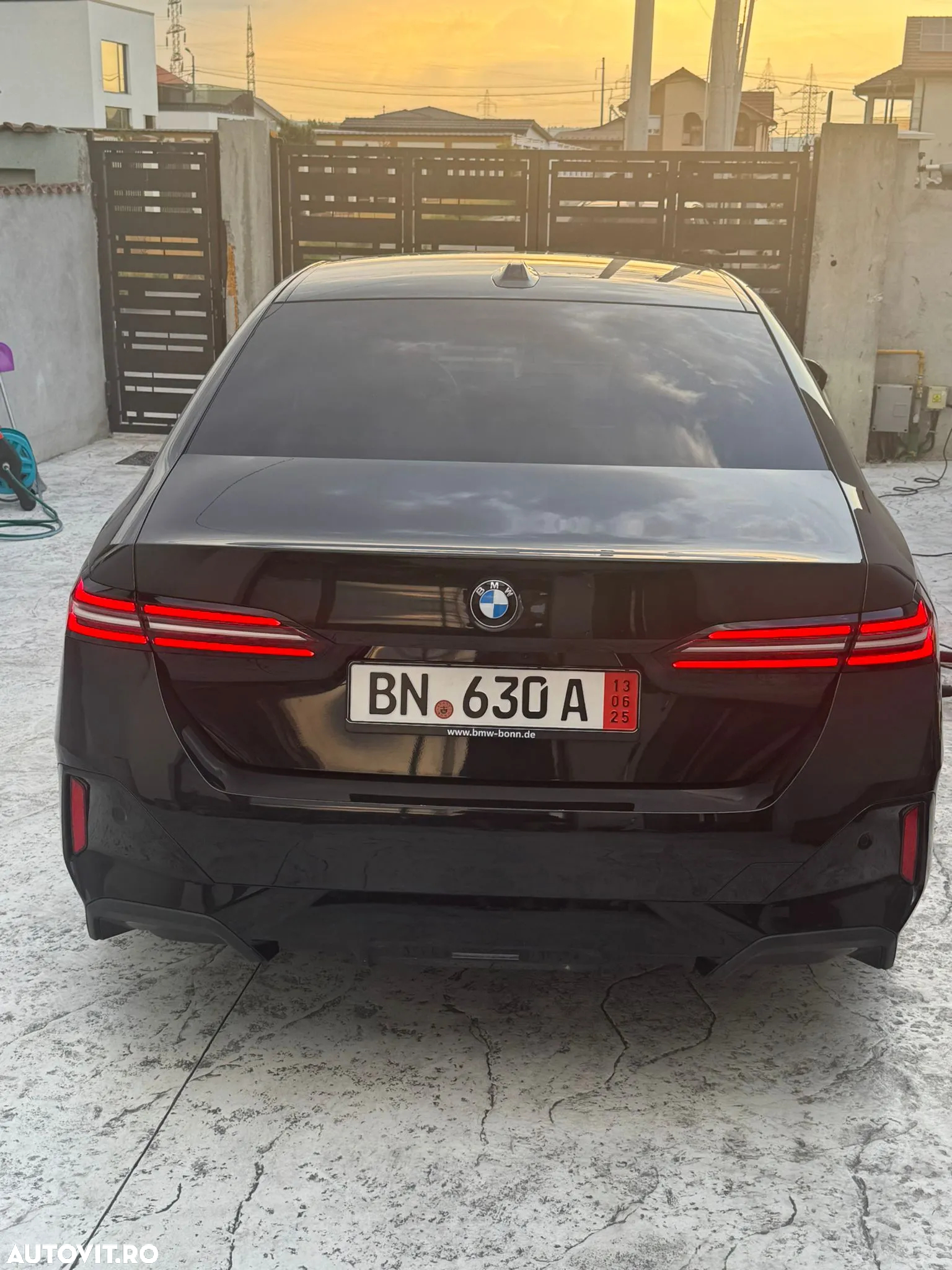 BMW Seria 5 520i AT MHEV - 3
