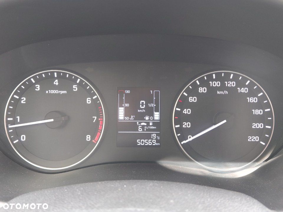 Hyundai i20 - 25