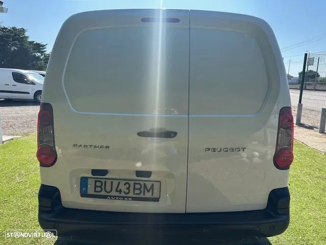 Peugeot PARTNER 3 LUG. - 6